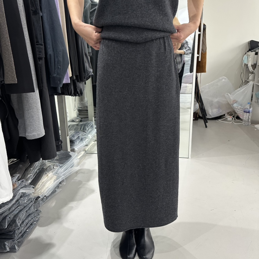 DIARRA韓國代購㊣女士新款休閑時尚人氣推薦職業熱賣真品長裙DIARRA長裙圖色1