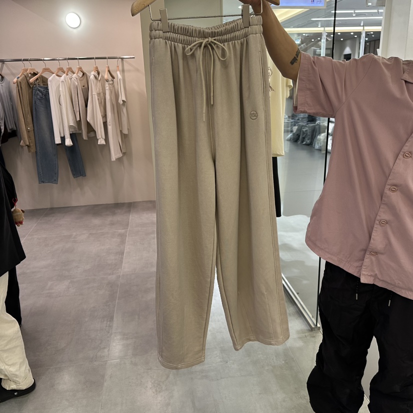 URBANSTORY/REMAKING韓國代購㊣女裝新品推薦人氣休閑褲刺繡Remaking/URBANSTORY休閑褲圖色1