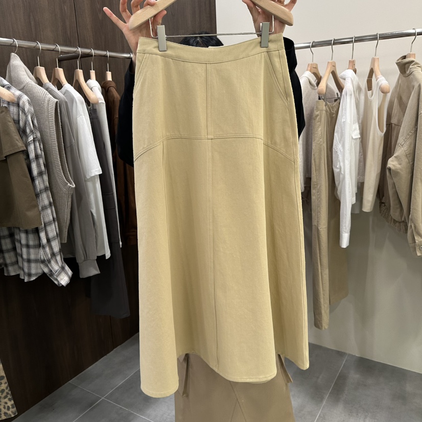 URBANSTORY/REMAKING東大門㊣實拍女士新品時尚25秋冬長裙Remaking/URBANSTORY長裙圖色2
