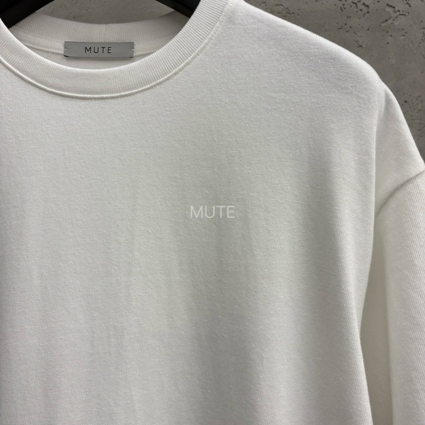 MUTE-P韓國直郵㊣女士新品時尚真品熱賣人氣25秋冬推薦T恤MUTET恤