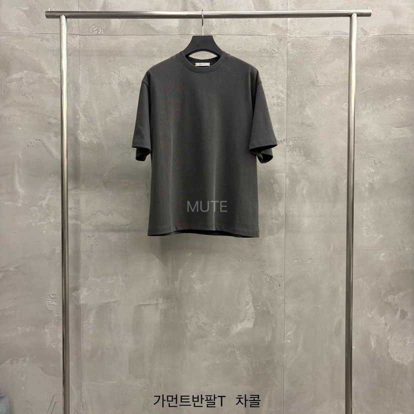 MUTE-P韓國直郵㊣女士新品時尚真品熱賣人氣25秋冬推薦T恤MUTET恤圖色3墨色
