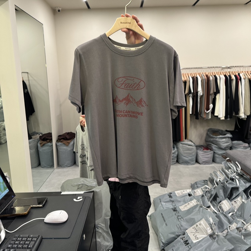 URBANSTORY/REMAKING東大門㊣實拍女士新款時尚休閑真品T恤Remaking/URBANSTORYT恤圖色3
