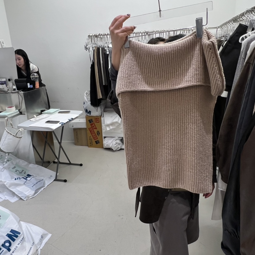PADO東大門㊣實拍女裝新品職業休閑推薦時尚真品針織衫露肩PADO針織衫圖色2