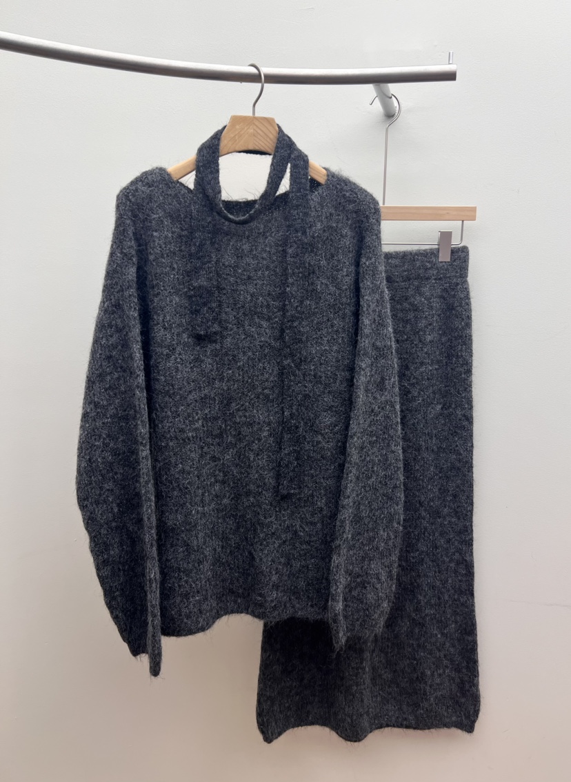 EIGHTGLOW東大門㊣實拍女裝新品25秋冬推薦熱賣人氣休閑套裝EIGHTGLOW套裝