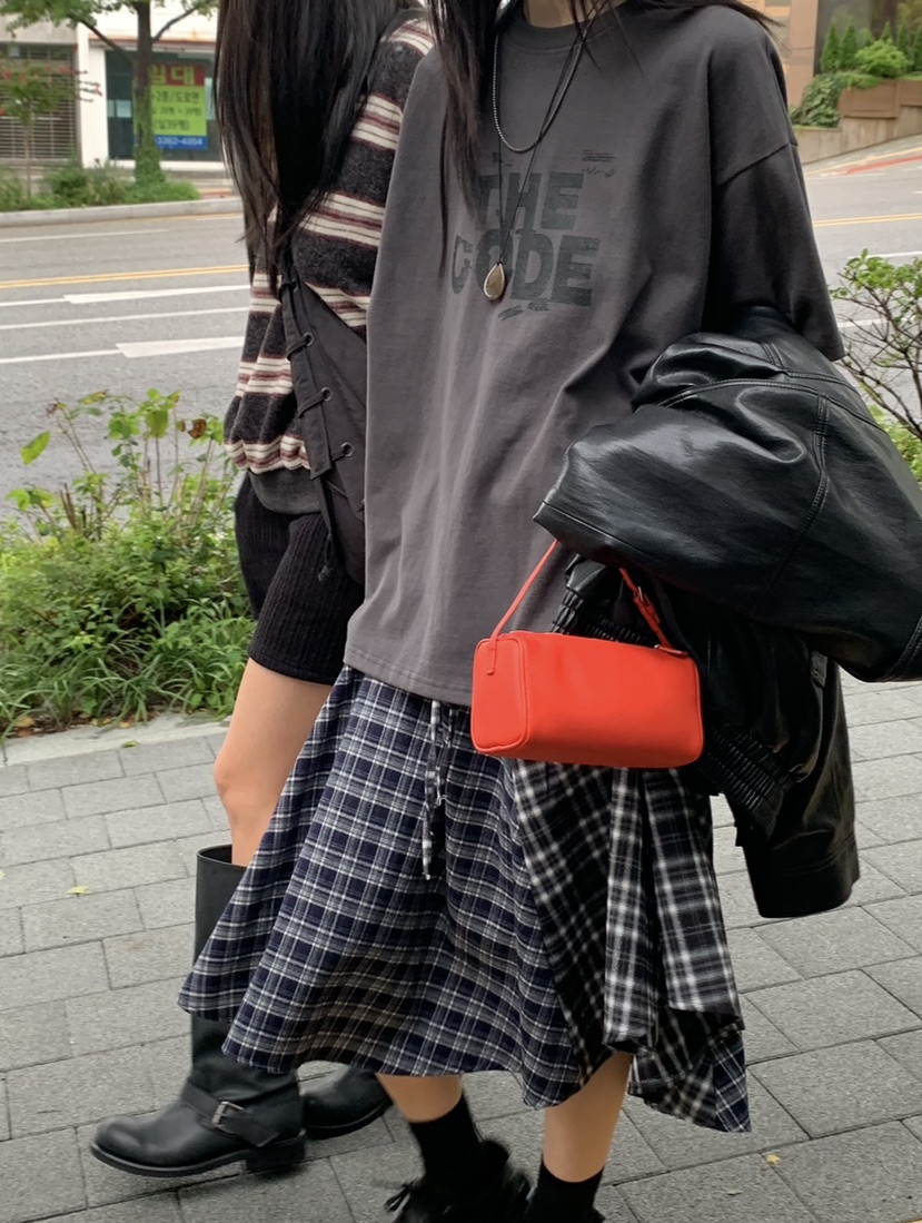 VAARA東大門㊣代購女裝新品25秋冬熱賣真品人氣休閑時尚T恤VAARAT恤