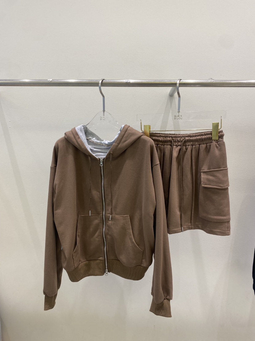 BLACK BIJOU東大門㊣實拍女裝新品真品25秋冬熱賣套裝套裝BLACK BIJOU套裝圖色1