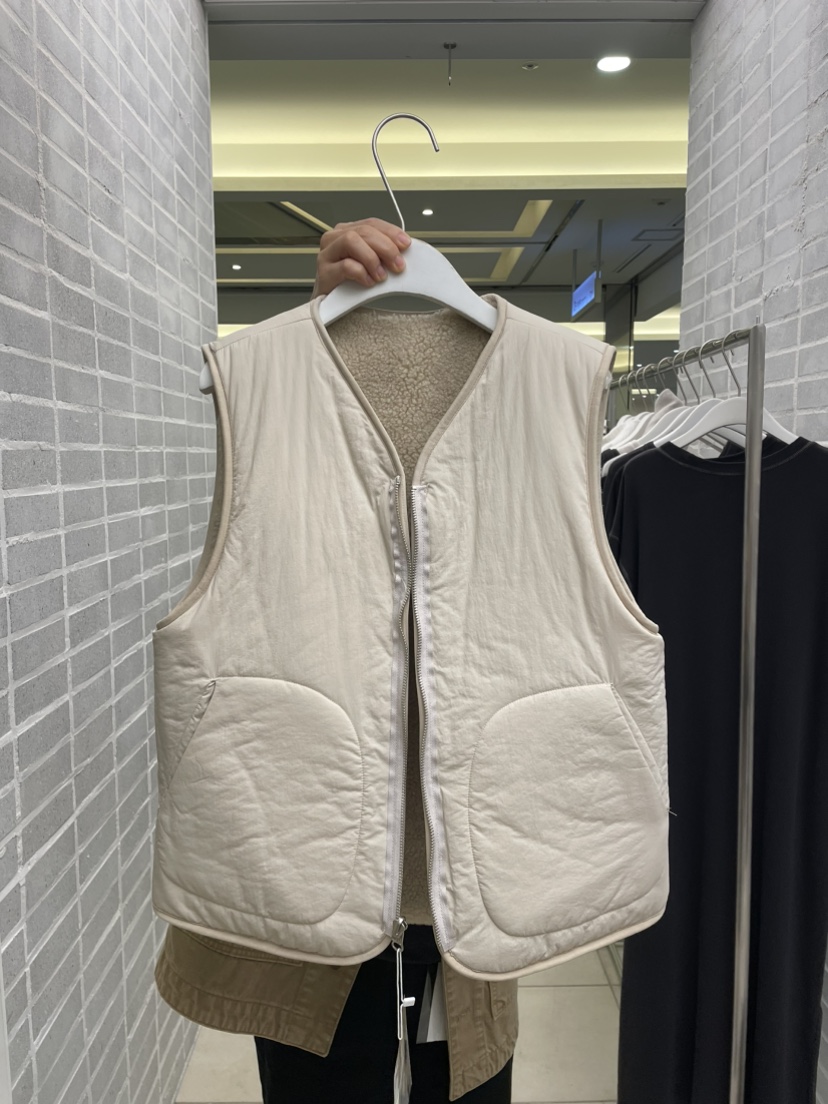 JEONG GAM STUDIOS東大門㊣實拍女士新品人氣25秋冬熱賣馬甲JEONG GAM馬甲