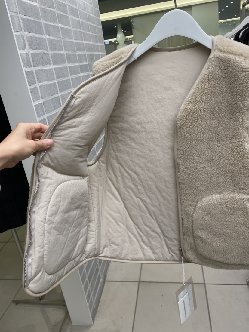 JEONG GAM STUDIOS東大門㊣實拍女士新品人氣25秋冬熱賣馬甲JEONG GAM馬甲