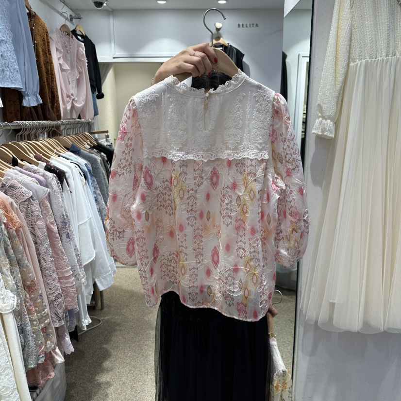 BELITA韓國直郵㊣女裝新品熱賣人氣時尚襯衫蕾絲衫不含項鏈BELITA襯衫/蕾絲衫