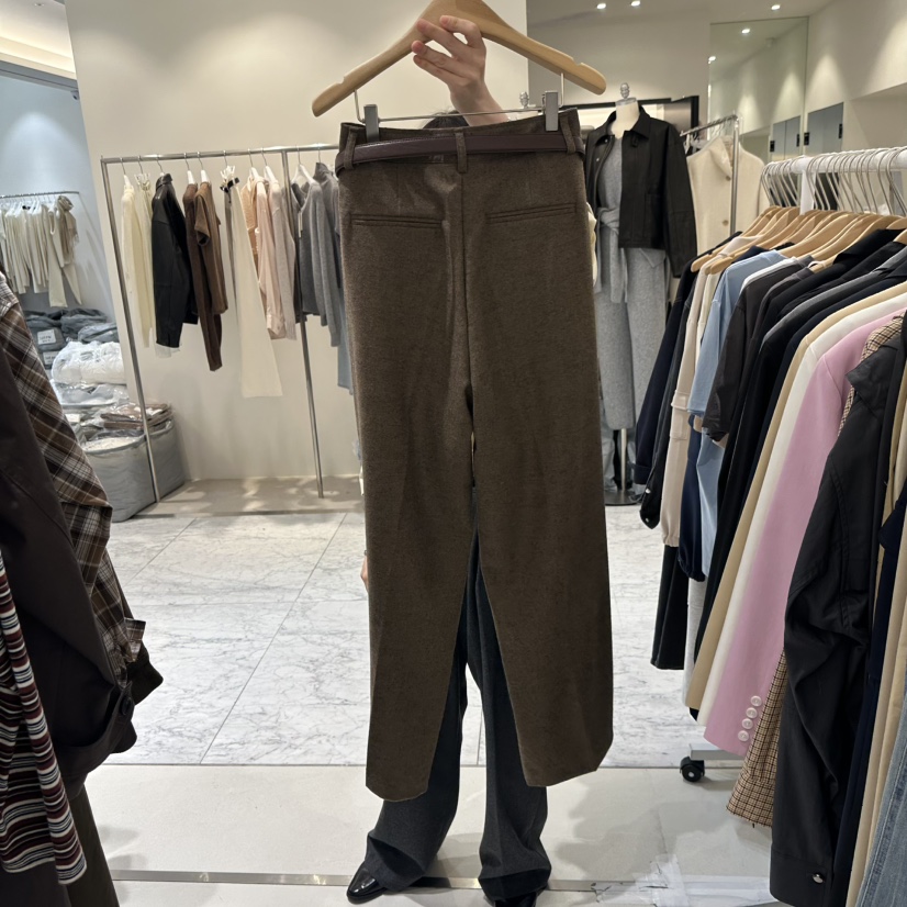 BLUEI-D東大門㊣直郵女裝新品真品時尚休閑休閑褲不含腰帶Blue i-d休閑褲