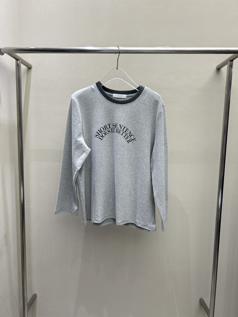 LATTE-P東大門㊣直郵女士新品真品25秋冬人氣職業熱賣長袖T恤LATTE-P長袖T恤圖色3