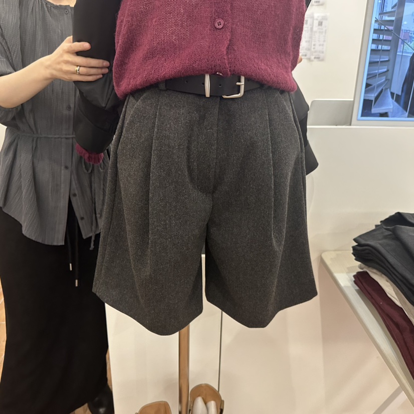 LOGON東大門㊣實拍女士新品時尚25秋冬推薦真品短褲不含腰帶LOGON短褲圖色1墨色