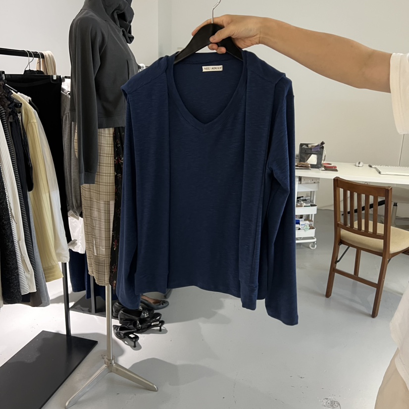 NEU ADULT韓國代購㊣女士新品職業推薦真品時尚25秋冬長袖T恤NEU ADULT長袖T恤圖色1