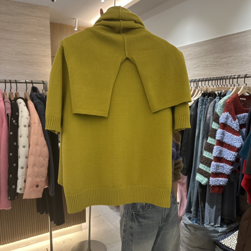 BISHOP韓國代購㊣女裝新品25秋冬休閑套裝含圍巾兩件套羊毛BISHOP套裝