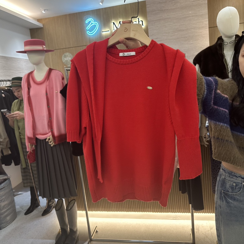 BISHOP韓國代購㊣女裝新品25秋冬休閑套裝含圍巾兩件套羊毛BISHOP套裝圖色1