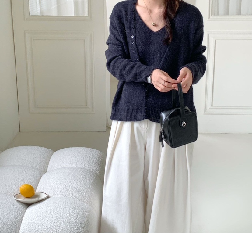 CRONG韓國代購㊣女裝新品推薦時尚熱賣真品套裝套裝開衫紐扣CRONG套裝