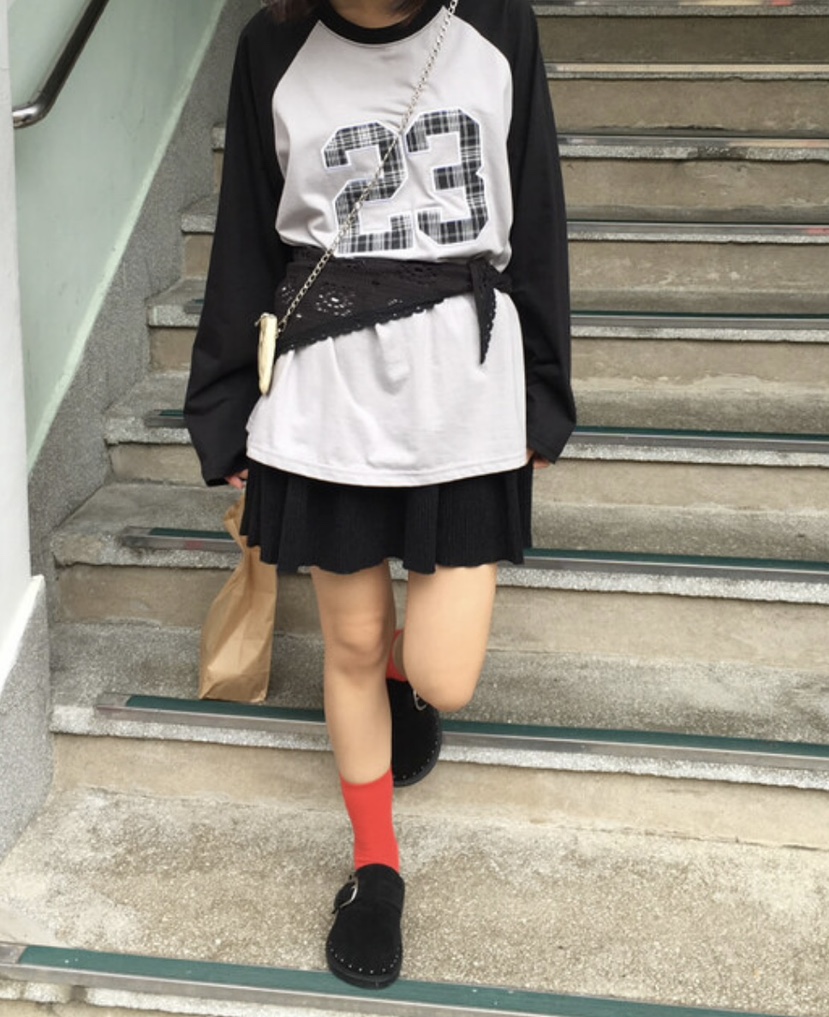 EOMPIT東大門㊣實拍女裝新款真品熱賣推薦25秋冬時尚人氣短裙EOMPIT短裙