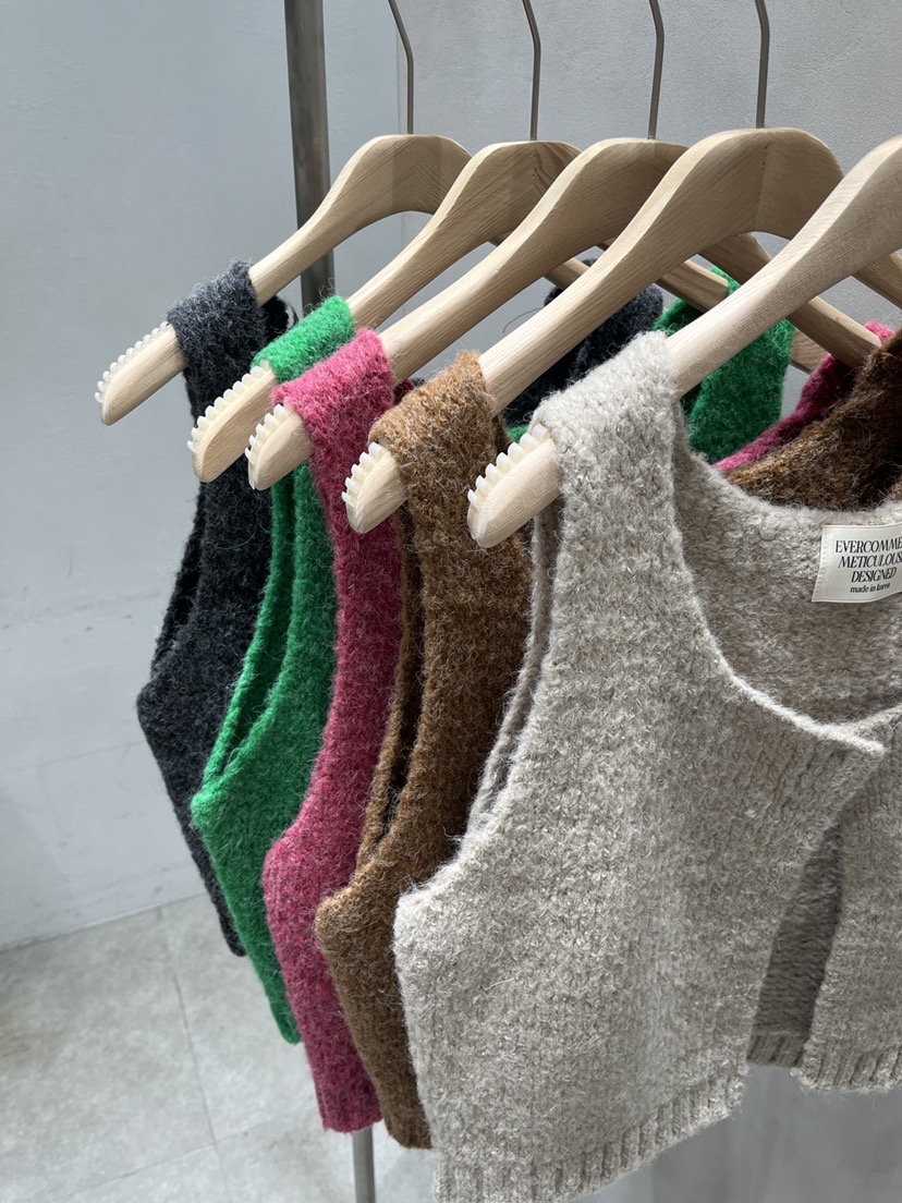 EVERCOMMERCE METICULOUSLY DESIGNED東大門㊣代購女士新款25秋冬馬甲羊駝EVERCOMMERCE馬甲