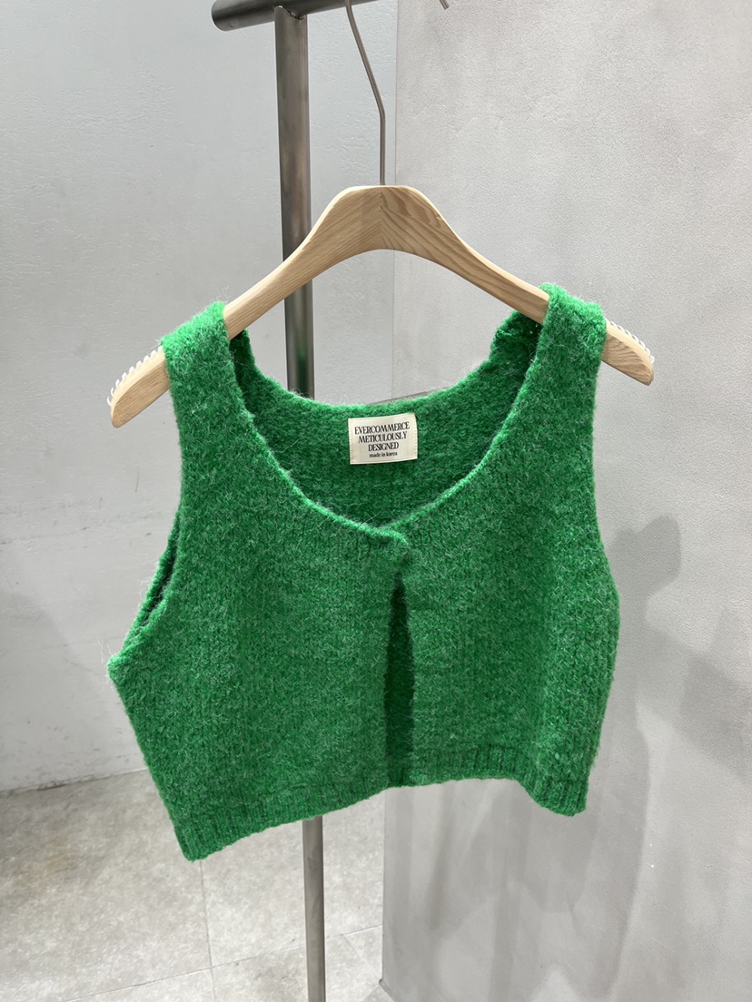 EVERCOMMERCE METICULOUSLY DESIGNED東大門㊣代購女士新款25秋冬馬甲羊駝EVERCOMMERCE馬甲圖色2