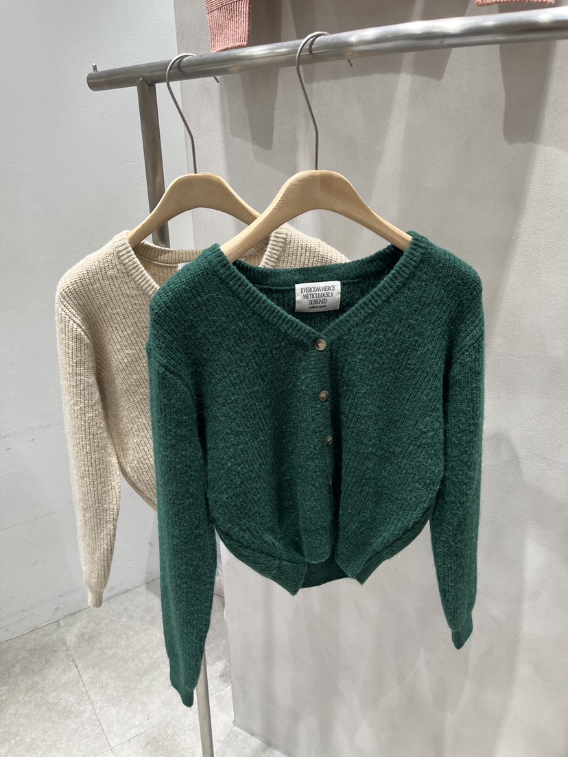 EVERCOMMERCE METICULOUSLY DESIGNED韓國直郵㊣女裝新品真品針織衫EVERCOMMERCE針織衫