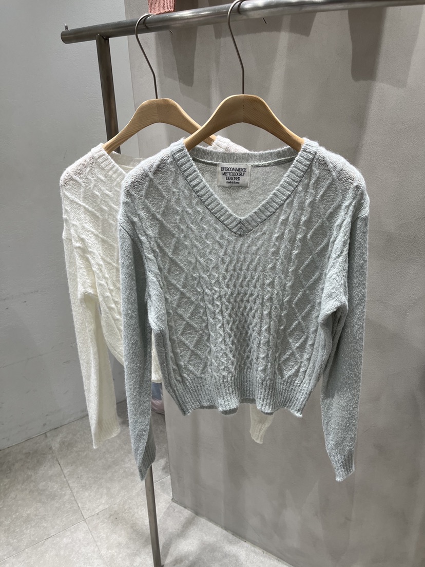 EVERCOMMERCE METICULOUSLY DESIGNED東大門㊣代購女士新品人氣針織衫EVERCOMMERCE針織衫