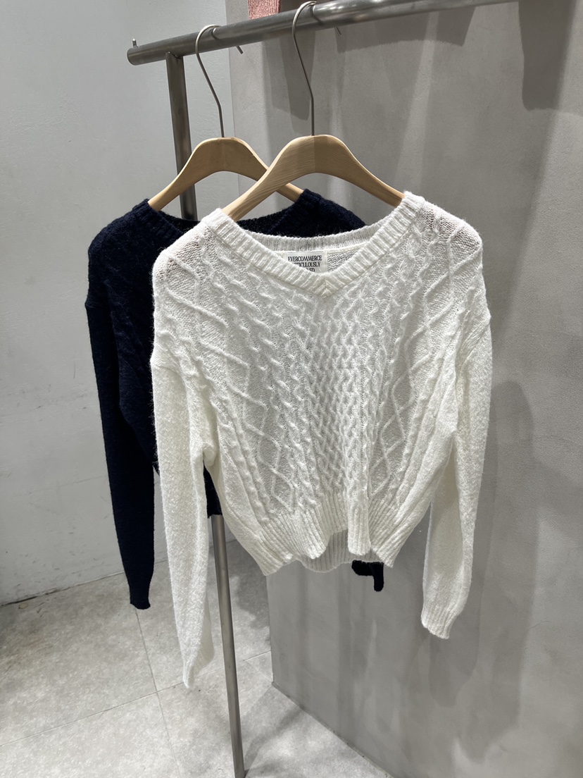 EVERCOMMERCE METICULOUSLY DESIGNED東大門㊣代購女士新品人氣針織衫EVERCOMMERCE針織衫