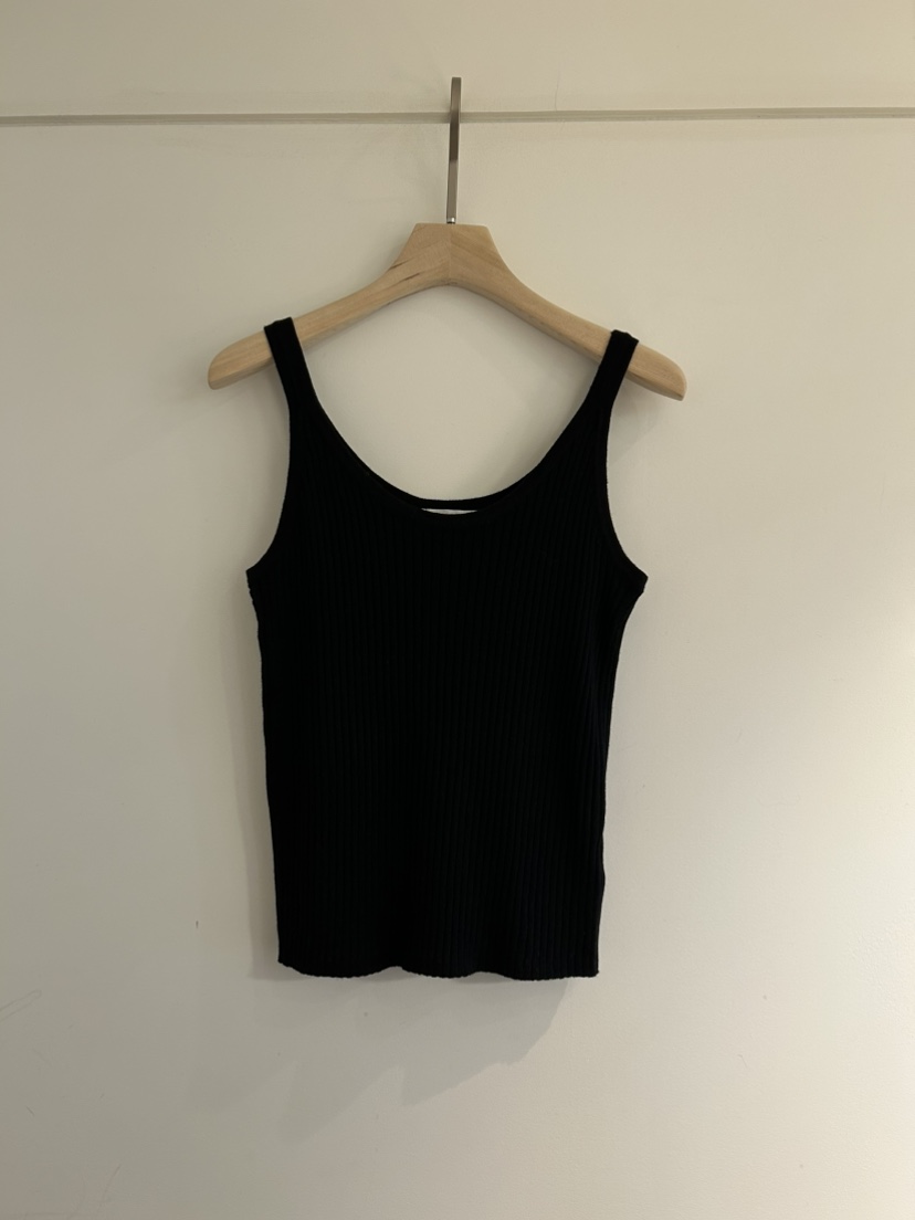 NOTICE東大門㊣實拍女裝新品真品人氣職業25秋冬吊帶背心羊絨NOTICE吊帶/背心圖色2