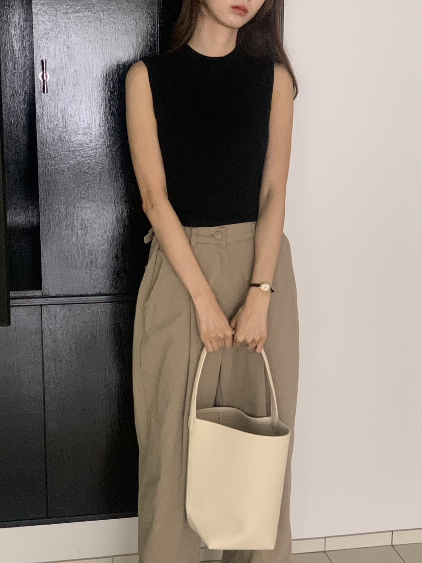 NOTICE東大門㊣實拍女士新品職業休閑時尚人氣熱賣吊帶背心NOTICE吊帶/背心