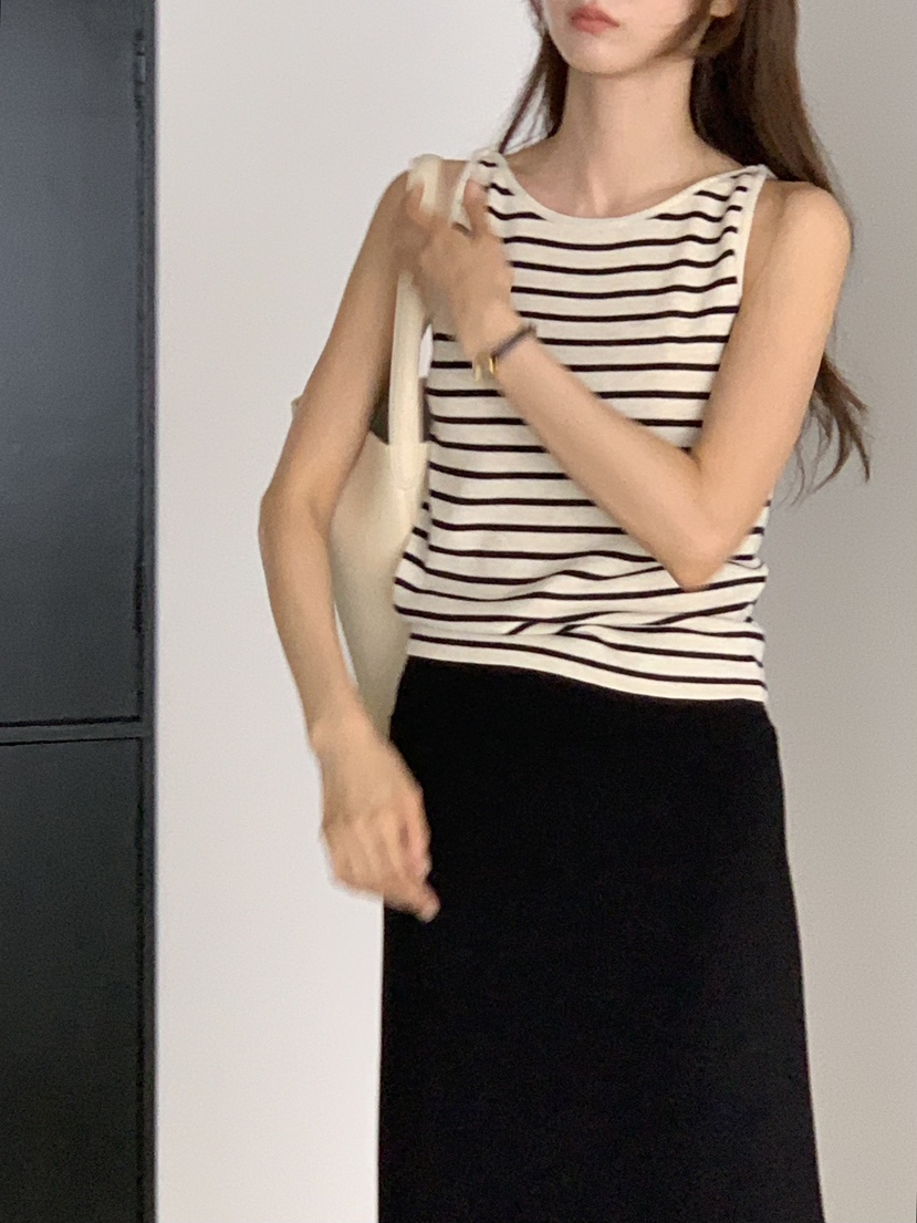 NOTICE東大門㊣直郵女裝新品真品休閑職業熱賣時尚吊帶背心NOTICE吊帶/背心