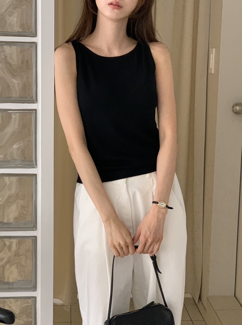 NOTICE東大門㊣直郵女裝新品真品休閑職業熱賣時尚吊帶背心NOTICE吊帶/背心