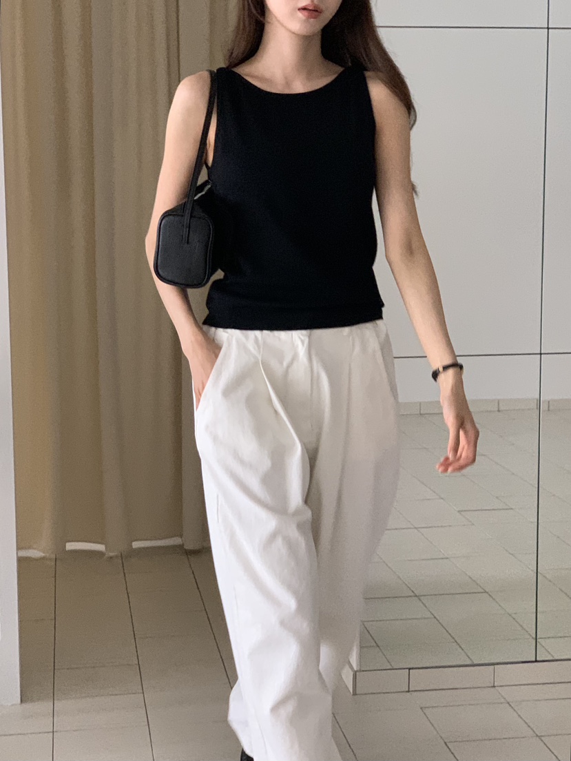 NOTICE東大門㊣直郵女裝新品真品休閑職業熱賣時尚吊帶背心NOTICE吊帶/背心
