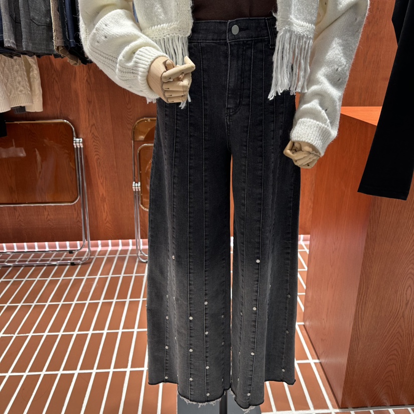 ILLO韓國直郵㊣女士新品25秋冬人氣職業熱賣真品時尚牛仔褲ILLO牛仔褲圖色1