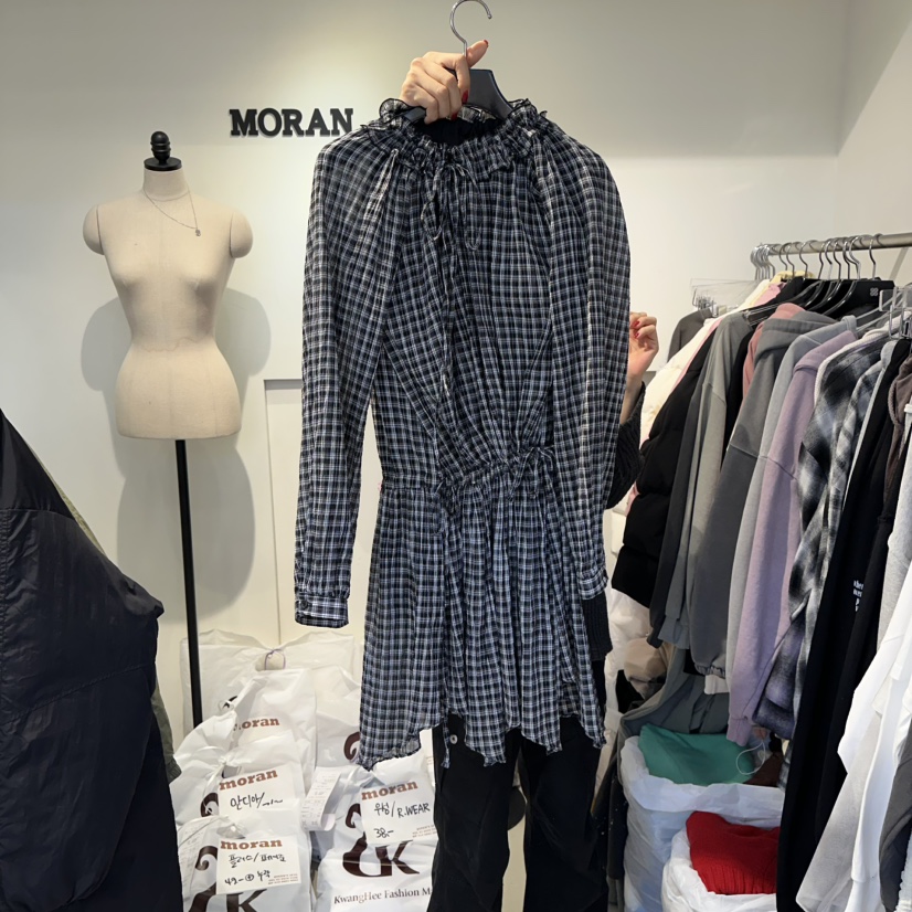 MORAN東大門㊣直郵女裝新品熱賣25秋冬職業連衣裙不含腰帶格紋MORAN/MOSCO連衣裙圖色2