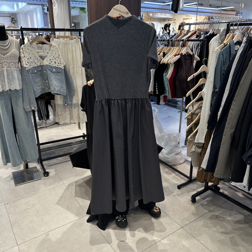 DREAM GIRIS韓國直郵㊣女裝新品25秋冬時尚連衣裙不含項鏈DREAM GIRIS連衣裙