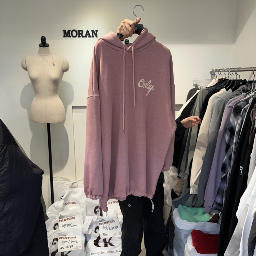 MORAN韓國直郵㊣女裝新品人氣25秋冬熱賣職業推薦時尚休閑衛衣MORAN/MOSCO衛衣圖色1