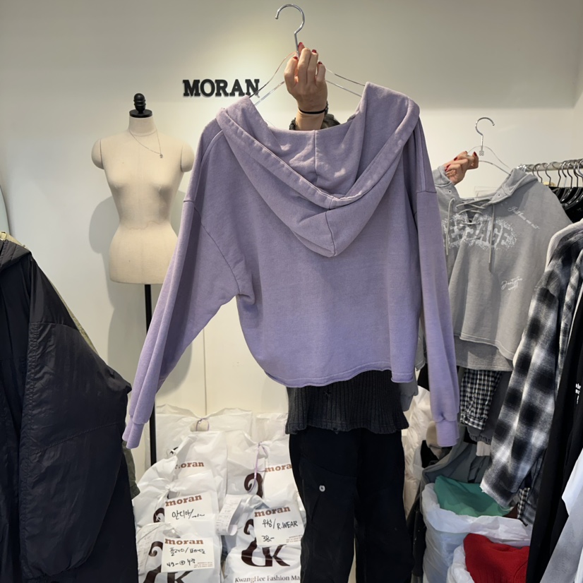 MORAN韓國直郵㊣女士新品熱賣休閑時尚人氣職業衛衣連帽衫短款MORAN/MOSCO衛衣