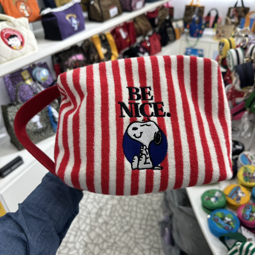 LEJUNEV-P東大門㊣代購女士新品時尚休閑熱賣手提包史努比LEJUNEV-P手提包圖色3