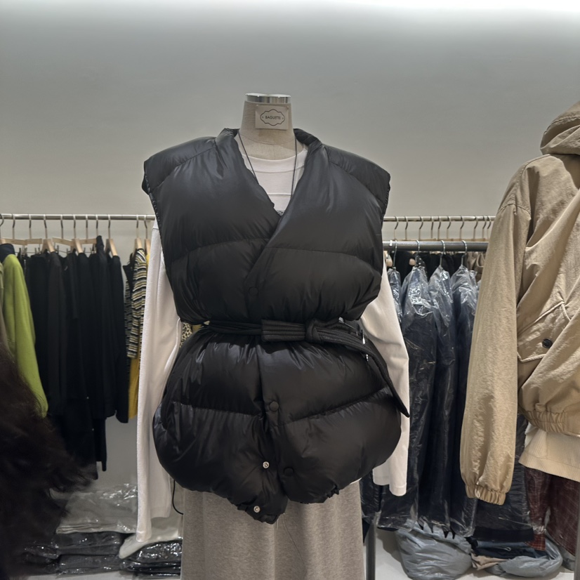 BAGUETTE-P韓國代購㊣女裝新品25秋冬熱賣人氣馬甲不含腰帶絨BAGUETTE-P馬甲圖色2