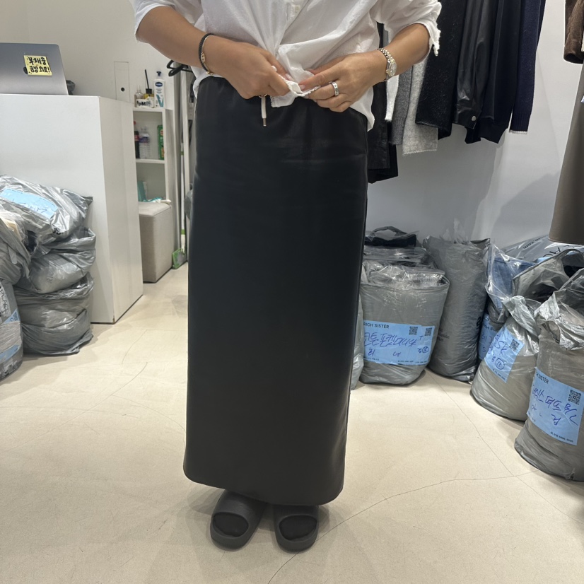 RICH SISTER東大門㊣實拍女裝新款真品熱賣職業長裙皮革長款RICH SISTER長裙圖色3