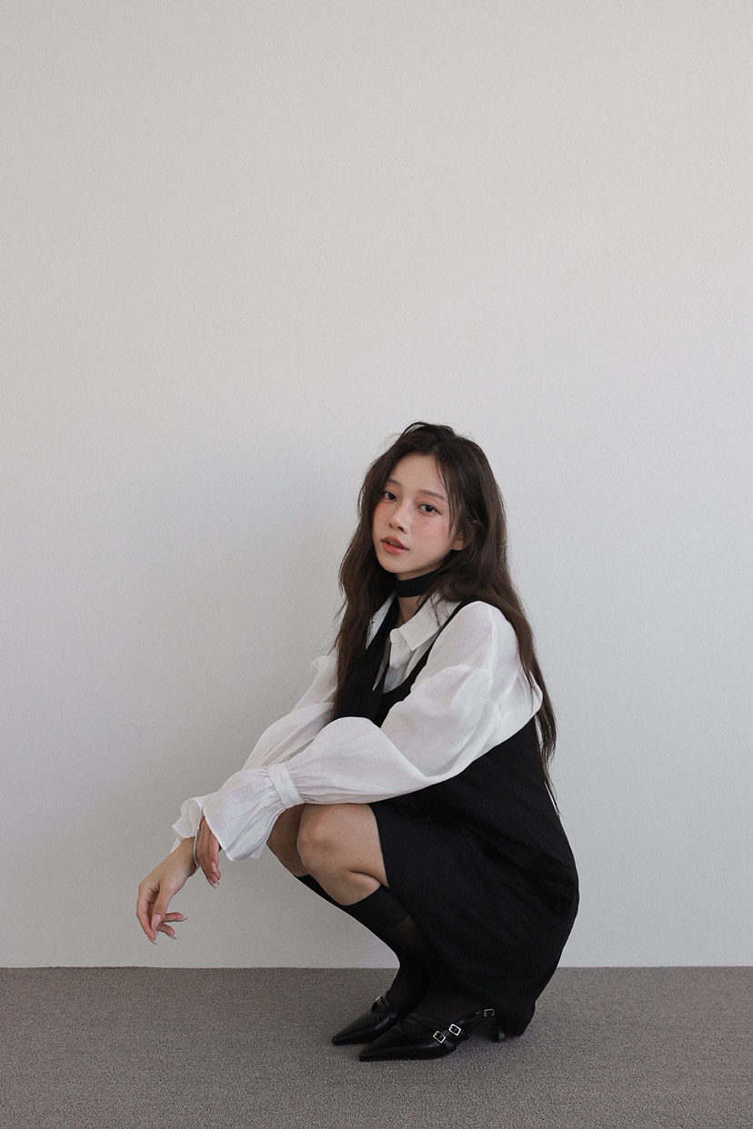 SLIT韓國直郵㊣女裝新款25秋冬人氣休閑真品時尚職業連衣裙SLIT連衣裙