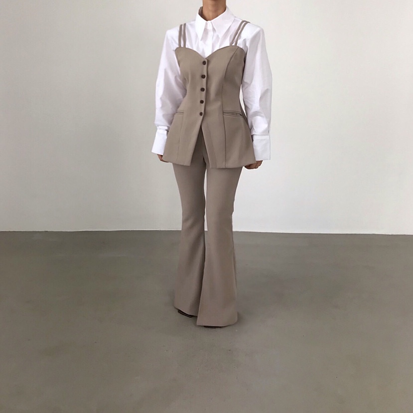 2TWO MOON東大門㊣代購女裝新品真品職業推薦熱賣人氣馬甲2TWO MOON馬甲