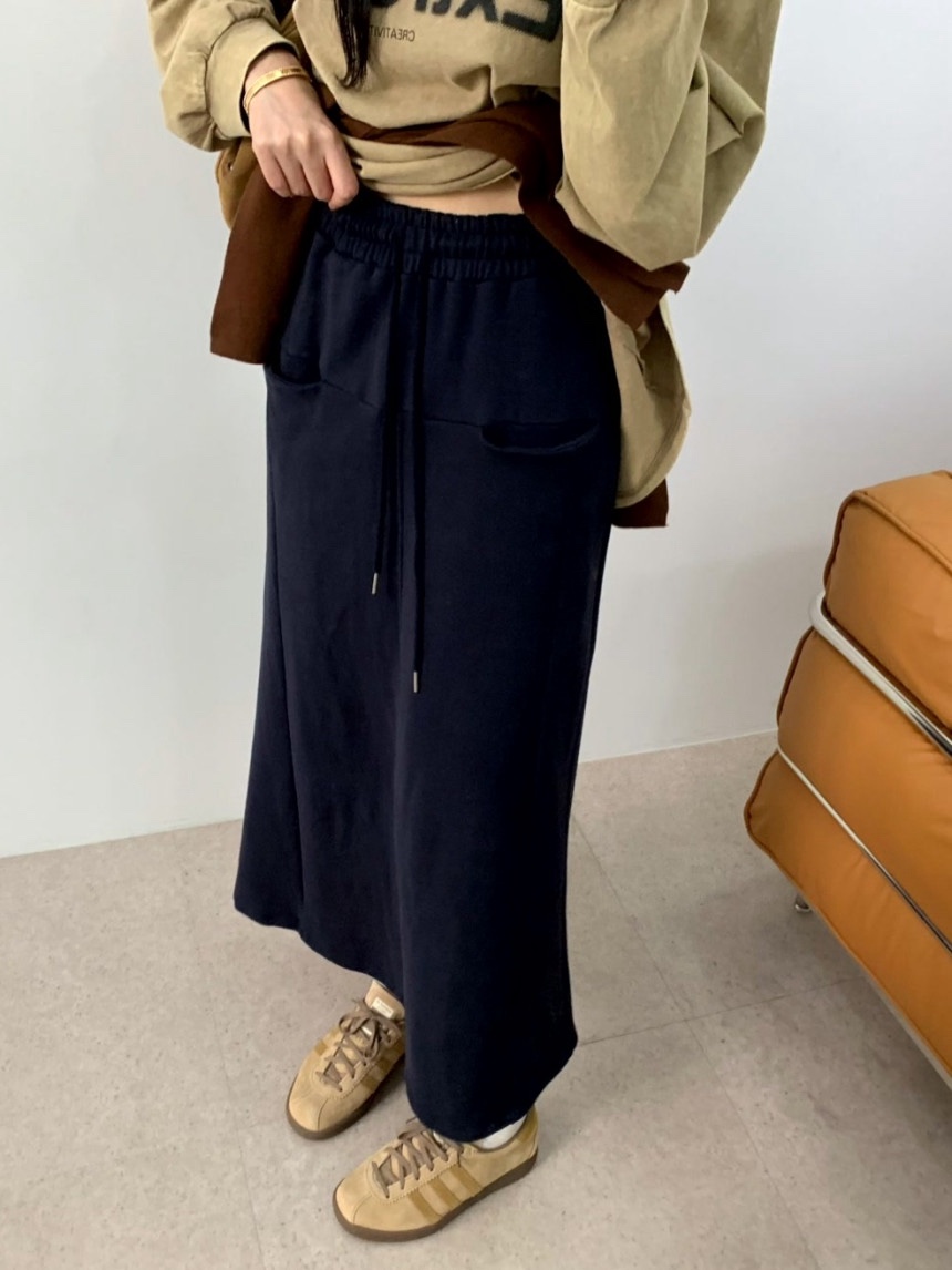 EOMPIT韓國代購㊣女士新款職業真品人氣時尚推薦25秋冬長裙EOMPIT長裙圖色2