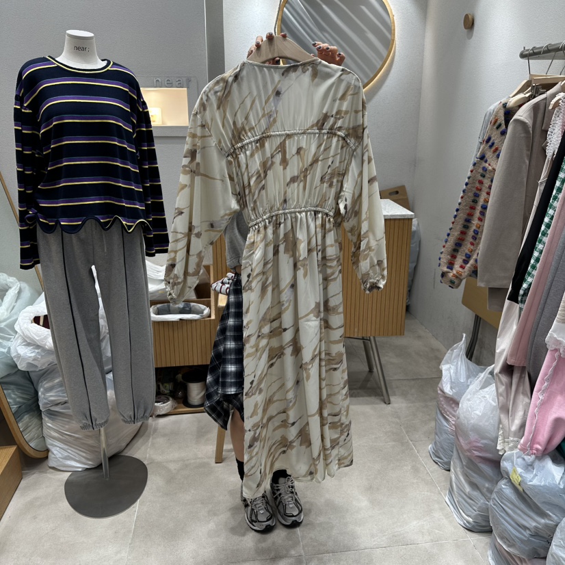 NEAR韓國代購㊣女士新品推薦職業人氣25秋冬休閑時尚連衣裙NEAR連衣裙