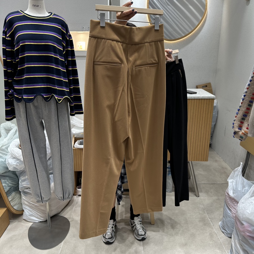 NEAR韓國代購㊣女士新款人氣熱賣休閑時尚真品25秋冬休閑褲繡花NEAR休閑褲