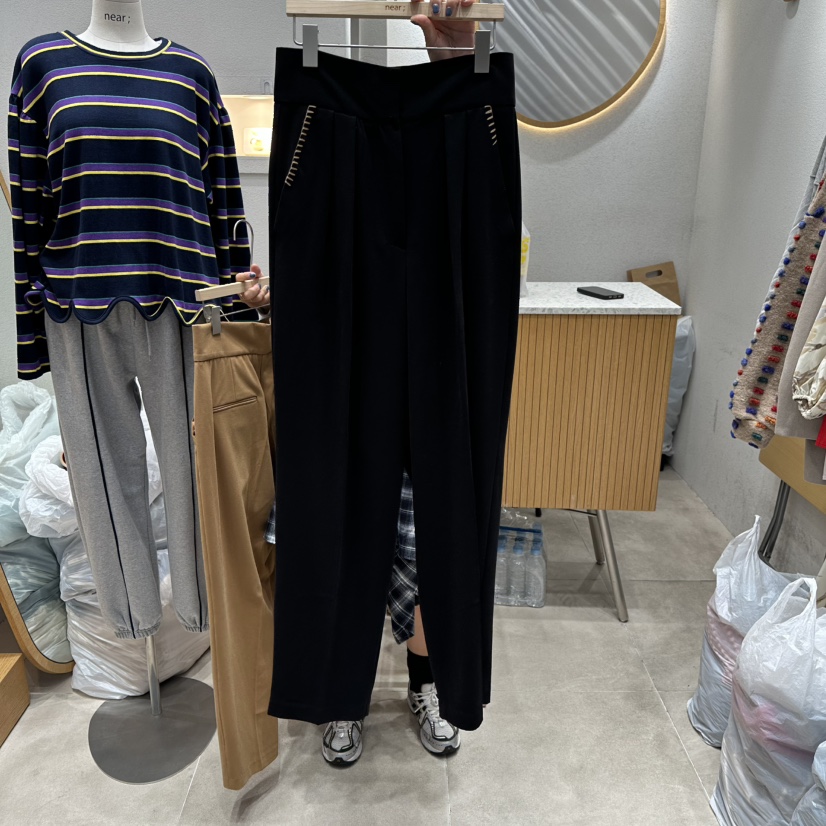 NEAR韓國代購㊣女士新款人氣熱賣休閑時尚真品25秋冬休閑褲繡花NEAR休閑褲圖色2