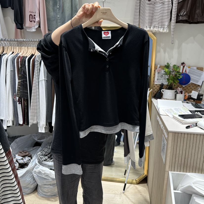 UNDERSTAR_VINTAGE東大門㊣直郵女裝新款25秋冬長袖T恤假兩件UNDERSTAR_VINTAGE長袖T恤圖色2
