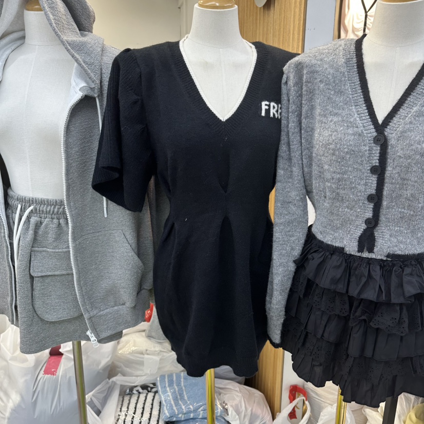 空東大門㊣實拍女士新品真品人氣推薦時尚休閑25秋冬連衣裙空連衣裙圖色4