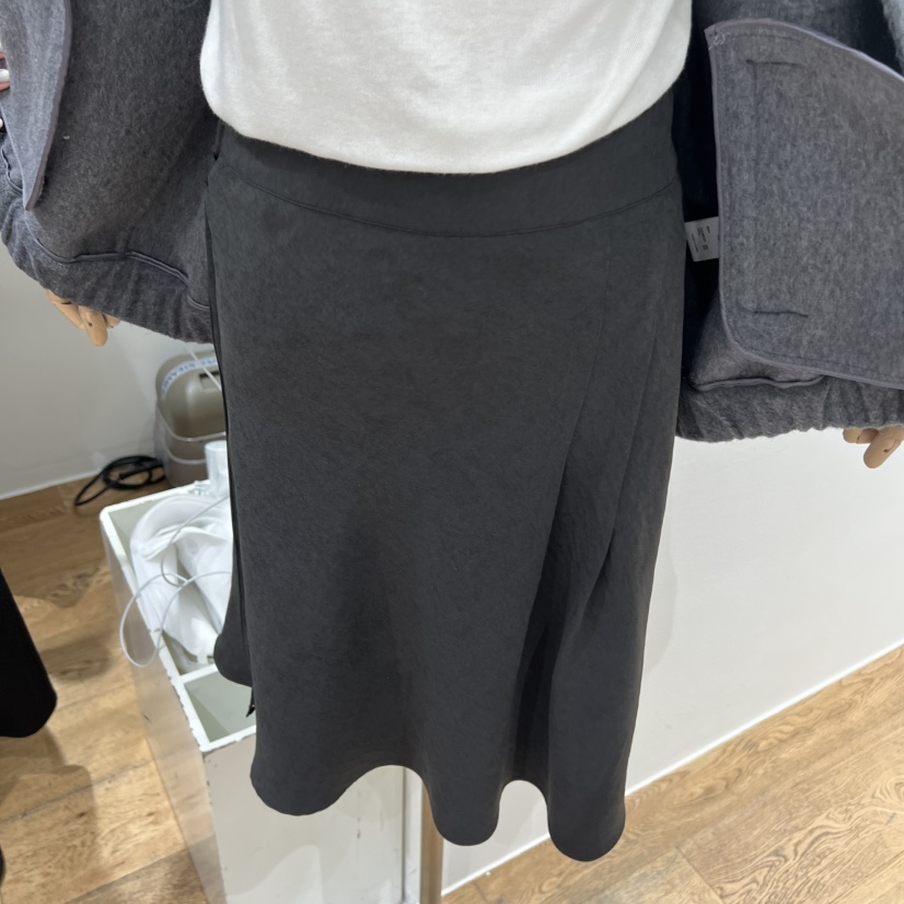 VERVEINE東大門㊣實拍女裝新品真品人氣半身裙中短裙真絲喇叭VERVEINE半身裙/中短裙圖色1