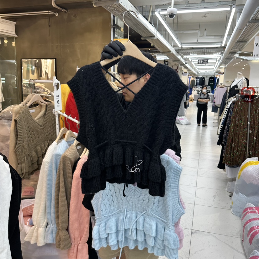 空韓國直郵㊣女裝新品真品25秋冬時尚熱賣吊帶背心褶邊針織空吊帶/背心圖色4