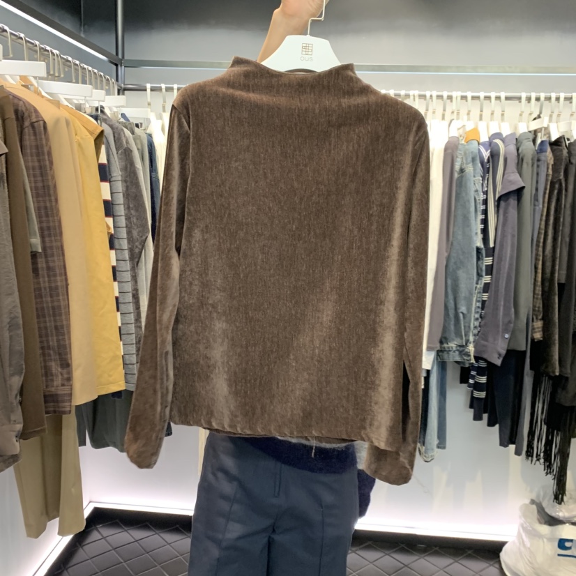 OUS/INCH-L韓國直郵㊣女士新品真品時尚長袖T恤天鵝絨拉鏈OUS/INCH長袖T恤圖色1